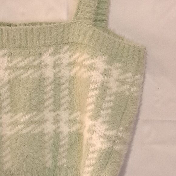 Pac Sun Kendall & Kylie Fuzzy Square Neck Tank Top - Size S NWT - Picture 9 of 16